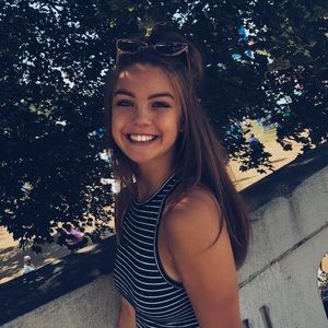 Meet your Posher, Emma